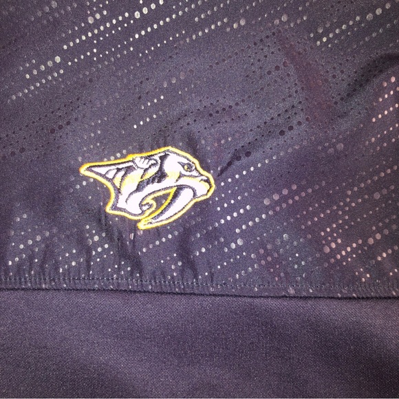 Nashville Predators NHL Hoodie X-Large NWOT - Picture 7 of 15